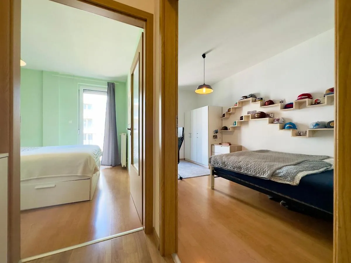 Corvin City Apartment - Free Parking- Budapest Hungary